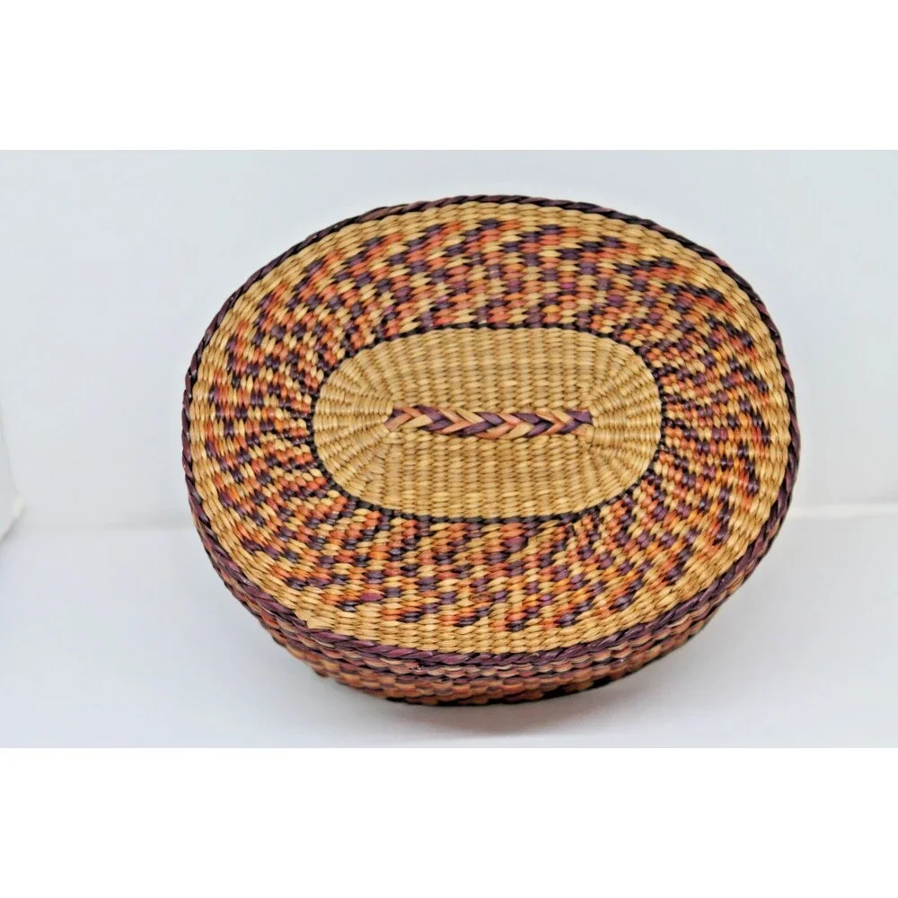 Sweetgrass Handmade Basket Small oval w/lid, 7.5